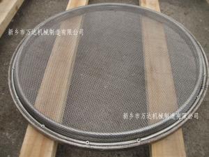 哪些因素造成振動(dòng)篩篩網(wǎng)損壞過(guò)快及解決辦法
